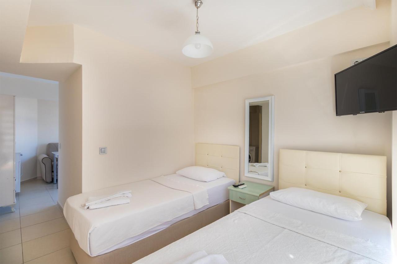 Apartments Near To City Center And Beach 말마리스 외부 사진